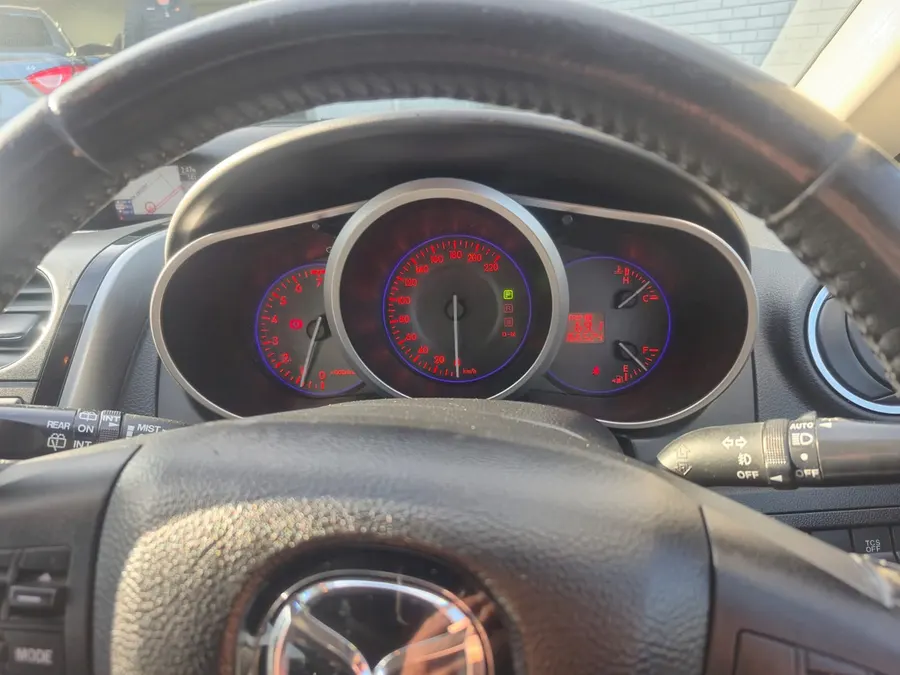 Vehicle Thumbnail 18