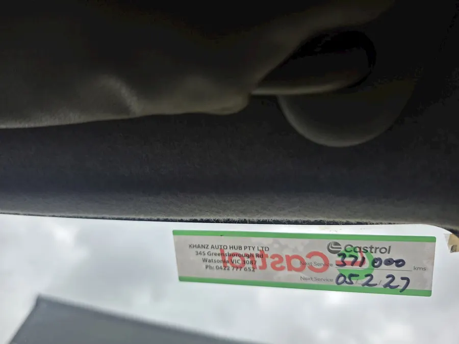 Vehicle Thumbnail 16