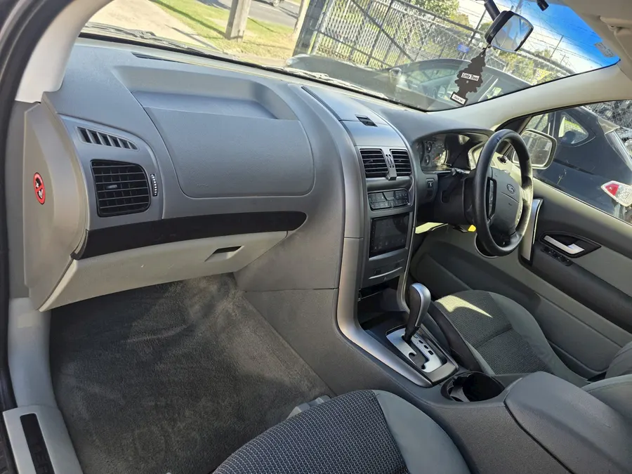 Vehicle Thumbnail 16