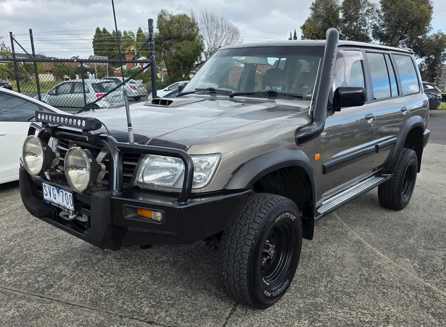 Vehicle Thumbnail 3