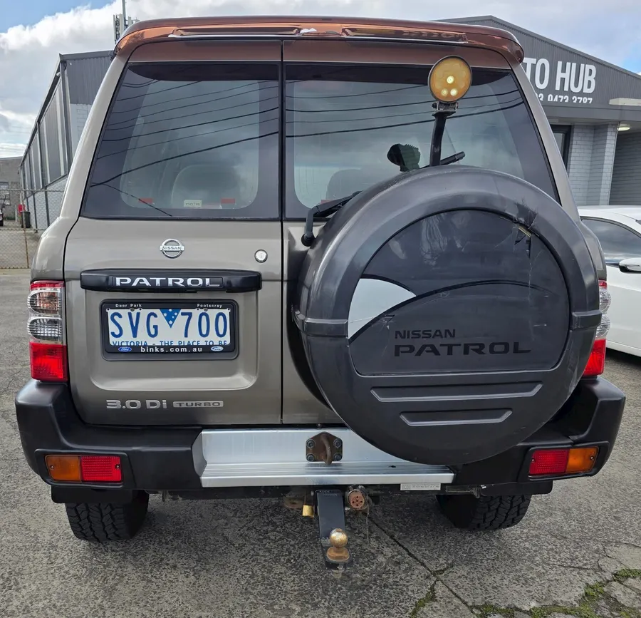 Vehicle Thumbnail 6