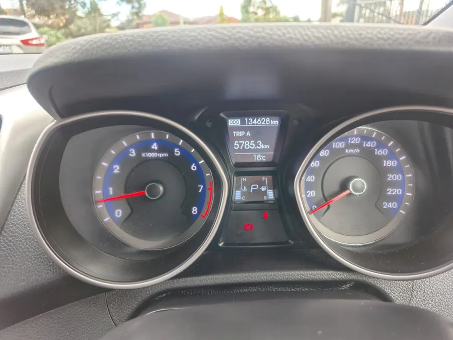 Vehicle Thumbnail 18