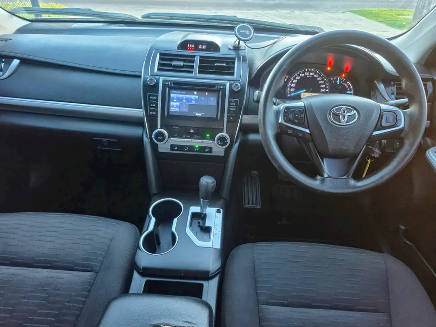 Vehicle Thumbnail 11